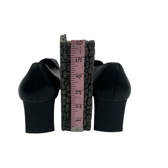 Villager By Liz Claiborne Black Leather Square Toe Block Heels Size 9 Women's - Picture 8 of 9